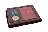 Комплект медали «За верность десантному братству»