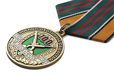 Медаль «100 лет военно-охотничьему обществу» с бланком удостоверения